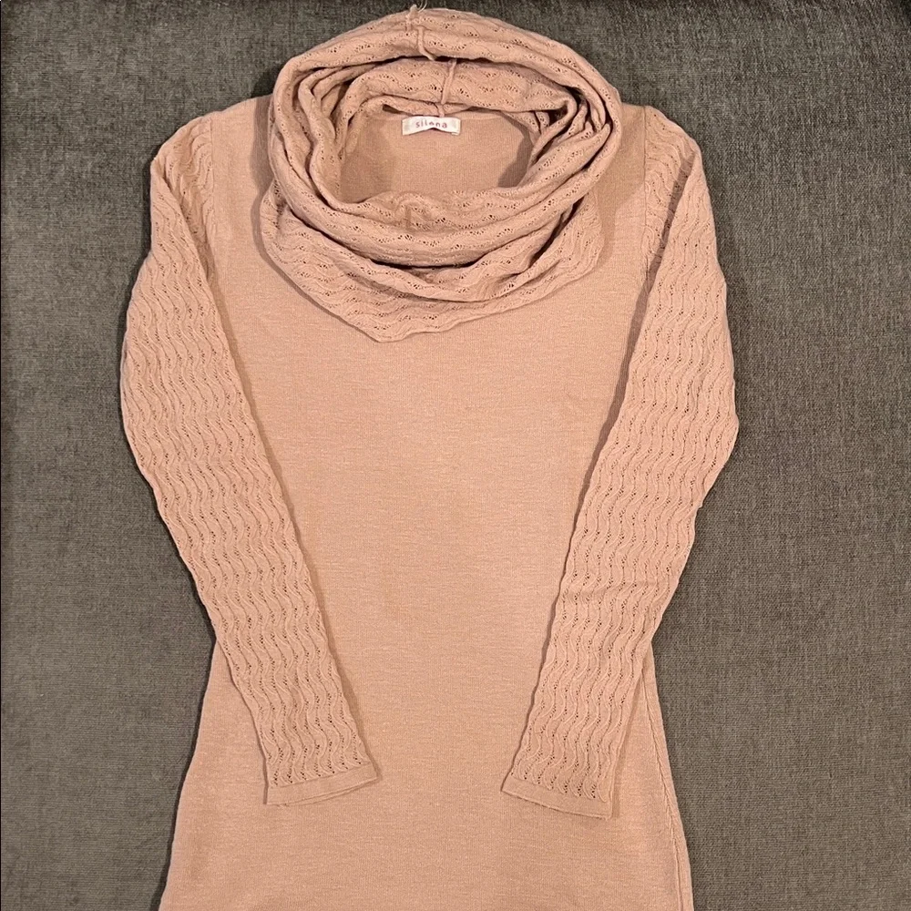 Wool Dress. - Picture 2 of 8